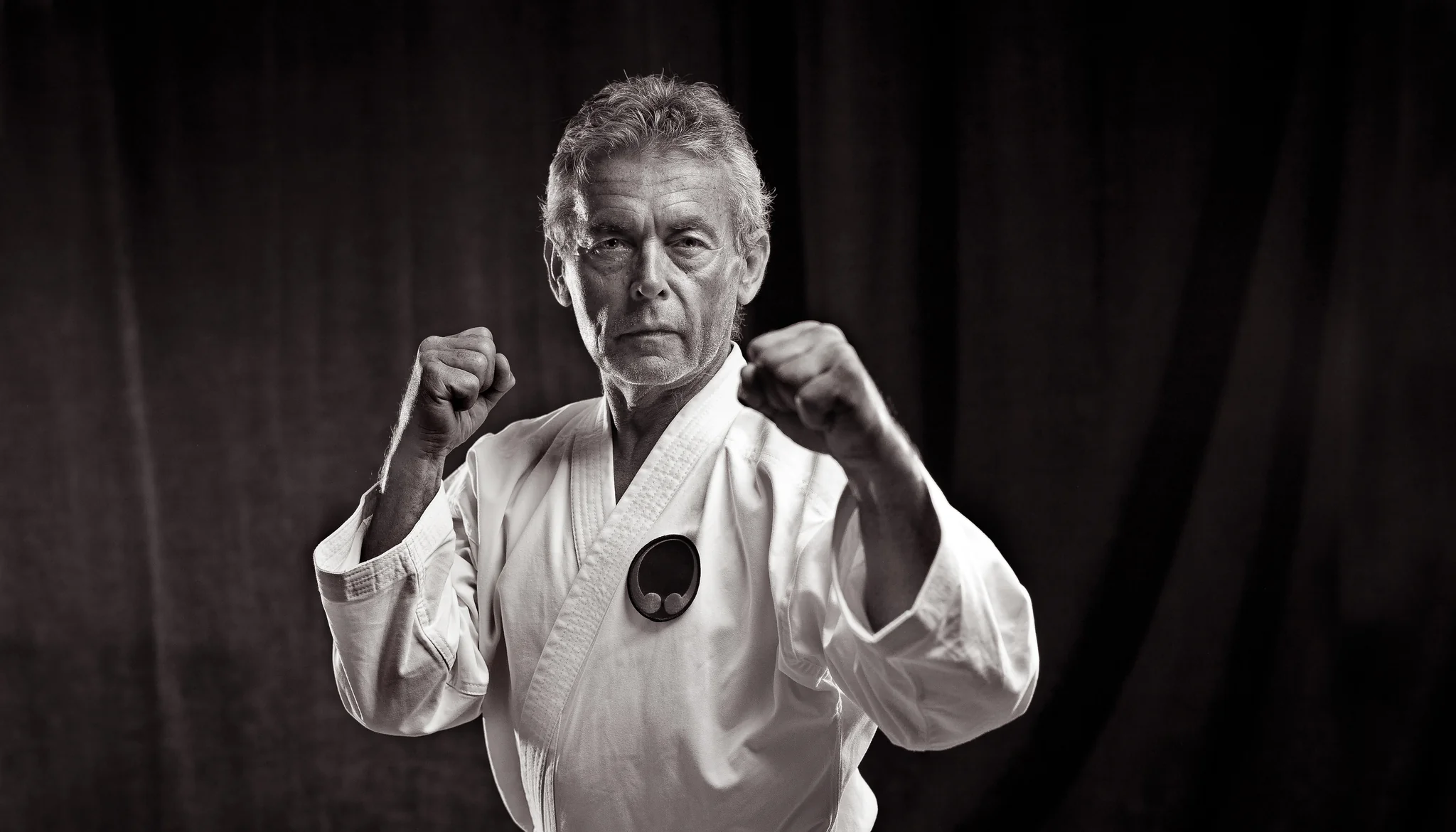 Domina Cada Combate con Excelencia